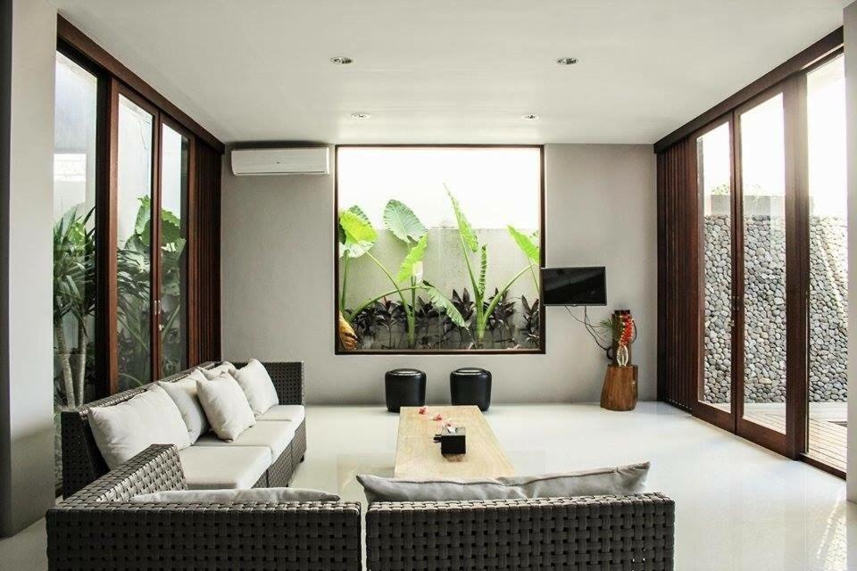Pasific Beach Cottages Mangsit Zimmer foto